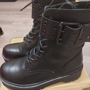 Yoki Combat style Boot